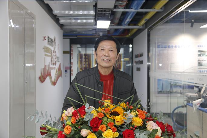 河南省建筑業(yè)協(xié)會(huì)秘書長胡成海對(duì)展廳管理提出希望和要求 33.jpg